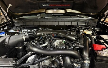 Ford Bronco, 2025 год, 16 000 000 рублей, 18 фотография