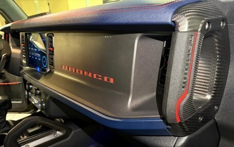 Ford Bronco, 2025 год, 16 000 000 рублей, 28 фотография