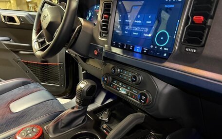 Ford Bronco, 2025 год, 16 000 000 рублей, 30 фотография