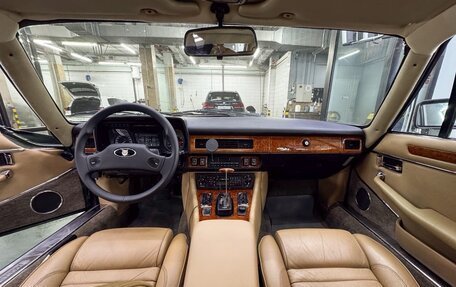 Jaguar XJS Series 1, 1988 год, 15 000 000 рублей, 12 фотография