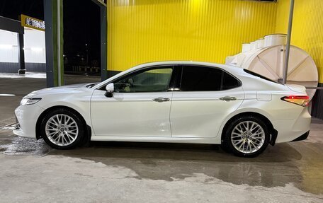 Toyota Camry, 2018 год, 2 970 000 рублей, 7 фотография