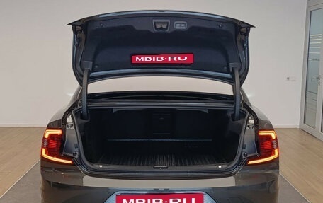 Volvo S90 II рестайлинг, 2021 год, 3 690 000 рублей, 9 фотография