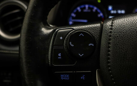 Toyota RAV4, 2019 год, 2 550 000 рублей, 10 фотография