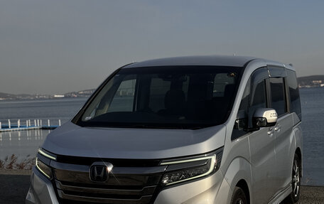 Honda Stepwgn IV, 2019 год, 1 950 000 рублей, 7 фотография