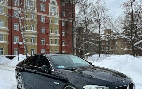BMW 5 серия, 2011 год, 1 670 000 рублей, 3 фотография