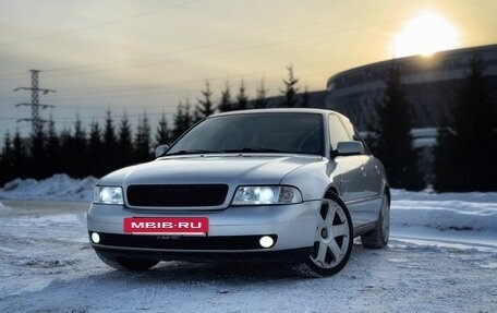 Audi A4, 1999 год, 500 000 рублей, 3 фотография