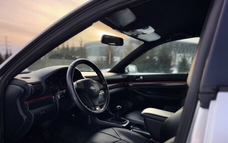 Audi A4, 1999 год, 500 000 рублей, 10 фотография