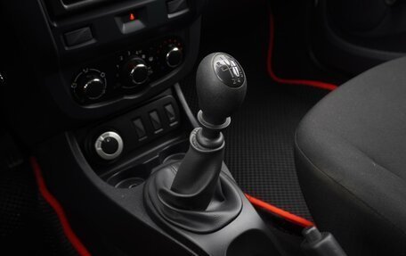 Renault Duster I рестайлинг, 2017 год, 1 230 000 рублей, 17 фотография