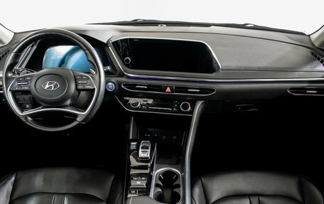 Hyundai Sonata VIII, 2022 год, 2 870 000 рублей, 11 фотография