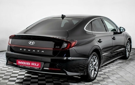 Hyundai Sonata VIII, 2022 год, 2 870 000 рублей, 5 фотография
