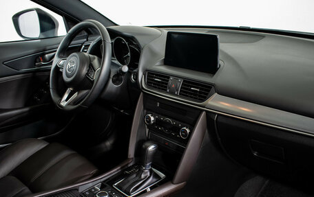 Mazda CX-4, 2023 год, 3 120 000 рублей, 11 фотография