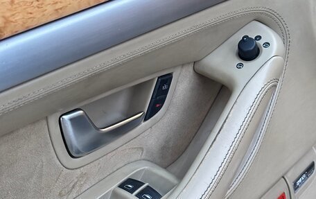 Audi A8, 2004 год, 1 320 000 рублей, 11 фотография