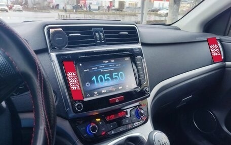 Haval H6, 2017 год, 1 499 000 рублей, 3 фотография