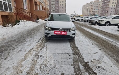 Volkswagen Tiguan II, 2019 год, 2 090 000 рублей, 5 фотография