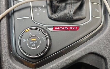 Volkswagen Tiguan II, 2019 год, 2 090 000 рублей, 8 фотография