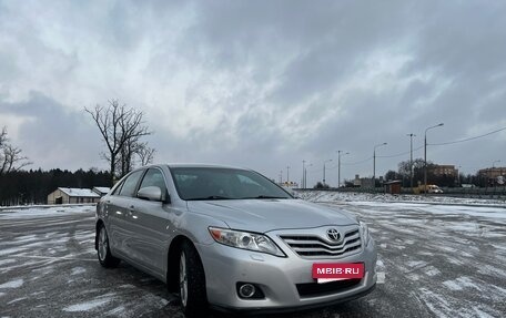 Toyota Camry, 2010 год, 1 270 000 рублей, 2 фотография