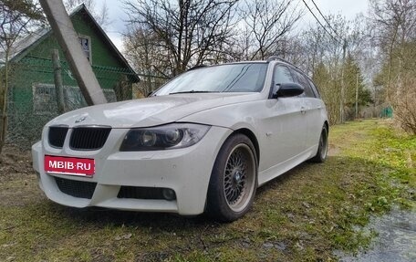 BMW 3 серия, 2007 год, 1 290 000 рублей, 1 фотография