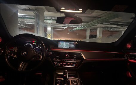 BMW 5 серия, 2018 год, 3 250 000 рублей, 8 фотография