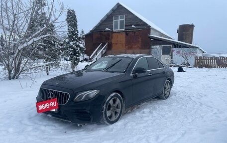 Mercedes-Benz E-Класс, 2020 год, 3 250 000 рублей, 3 фотография