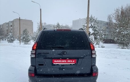 Toyota Land Cruiser Prado 120 рестайлинг, 2004 год, 1 393 000 рублей, 5 фотография