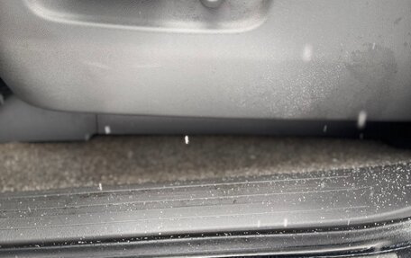 Toyota Land Cruiser Prado 120 рестайлинг, 2004 год, 1 393 000 рублей, 35 фотография