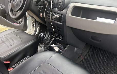 Renault Logan I, 2013 год, 280 000 рублей, 8 фотография