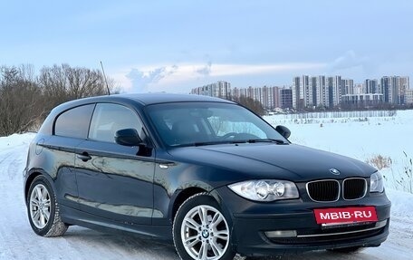 BMW 1 серия, 2010 год, 780 000 рублей, 2 фотография