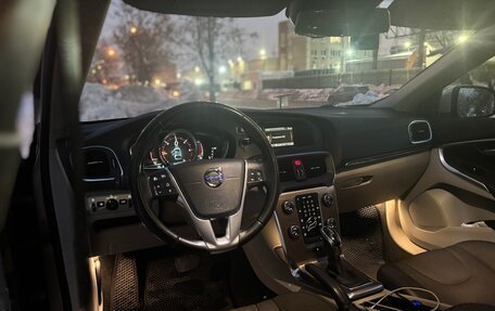 Volvo V40 Cross Country I, 2014 год, 1 195 000 рублей, 7 фотография