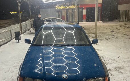 BMW 3 серия, 1991 год, 250 000 рублей, 1 фотография