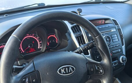 KIA cee'd I рестайлинг, 2011 год, 690 000 рублей, 22 фотография