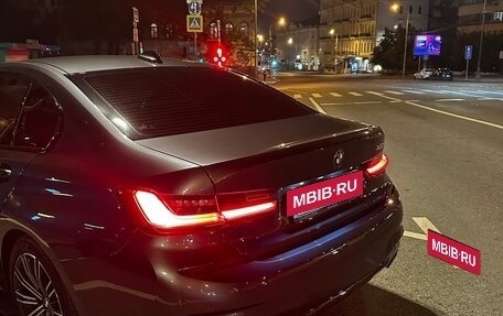 BMW 3 серия, 2019 год, 3 450 000 рублей, 15 фотография