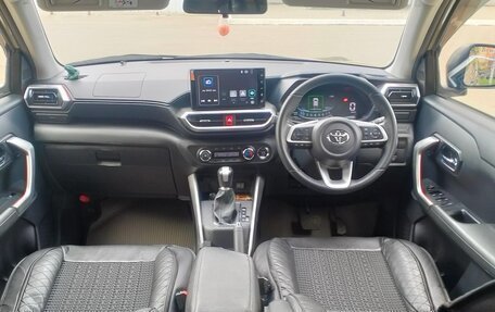 Toyota Raize I, 2021 год, 1 750 000 рублей, 13 фотография