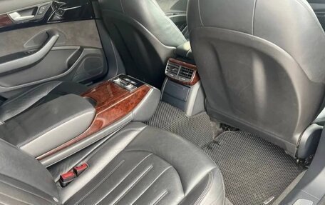 Audi A8, 2013 год, 1 700 000 рублей, 4 фотография