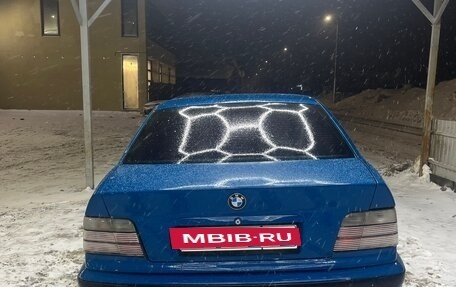 BMW 3 серия, 1991 год, 250 000 рублей, 5 фотография