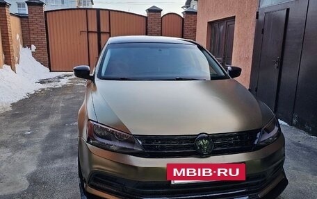Volkswagen Jetta VI, 2015 год, 1 280 000 рублей, 2 фотография