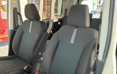 Toyota Roomy I, 2022 год, 979 099 рублей, 25 фотография