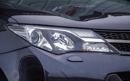 Toyota RAV4, 2014 год, 1 988 000 рублей, 10 фотография