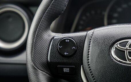 Toyota RAV4, 2014 год, 1 988 000 рублей, 18 фотография