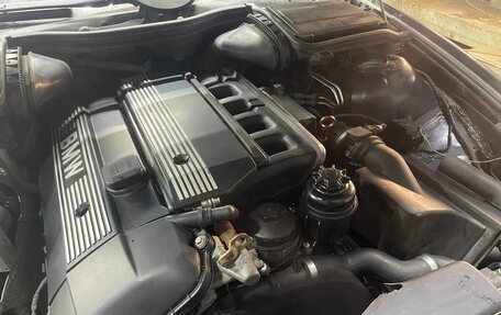 BMW 5 серия, 2000 год, 700 000 рублей, 20 фотография