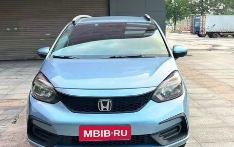 Honda Fit, 2021 год, 940 000 рублей, 2 фотография