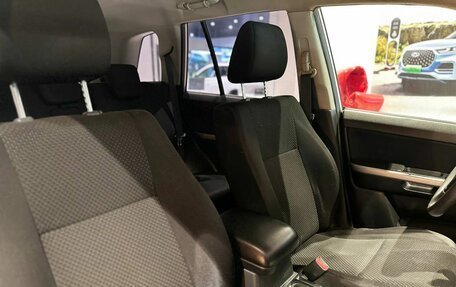 Suzuki Grand Vitara, 2010 год, 869 000 рублей, 18 фотография