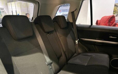 Suzuki Grand Vitara, 2010 год, 869 000 рублей, 19 фотография