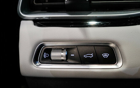 Geely Emgrand, 2023 год, 1 750 000 рублей, 16 фотография