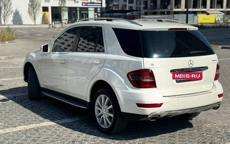 Mercedes-Benz M-Класс, 2011 год, 2 050 000 рублей, 4 фотография