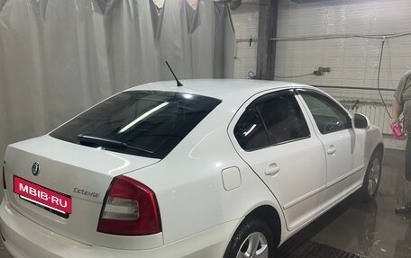 Skoda Octavia, 2012 год, 900 000 рублей, 3 фотография