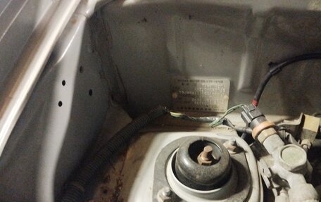 Nissan Cube II, 2001 год, 200 000 рублей, 14 фотография