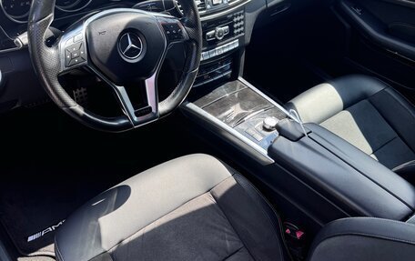 Mercedes-Benz E-Класс, 2014 год, 2 300 000 рублей, 7 фотография