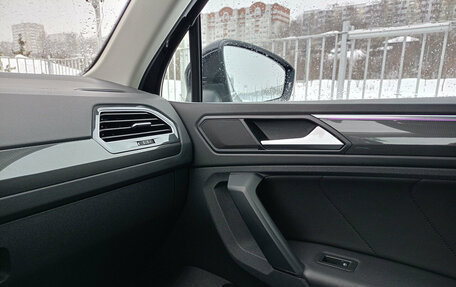 Volkswagen Tiguan II, 2020 год, 3 496 000 рублей, 12 фотография