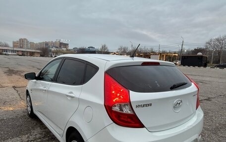Hyundai Solaris II рестайлинг, 2014 год, 1 250 000 рублей, 3 фотография
