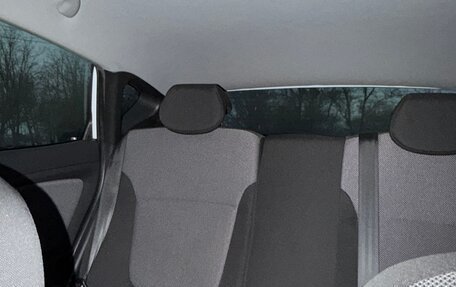 Hyundai Solaris II рестайлинг, 2014 год, 1 250 000 рублей, 17 фотография